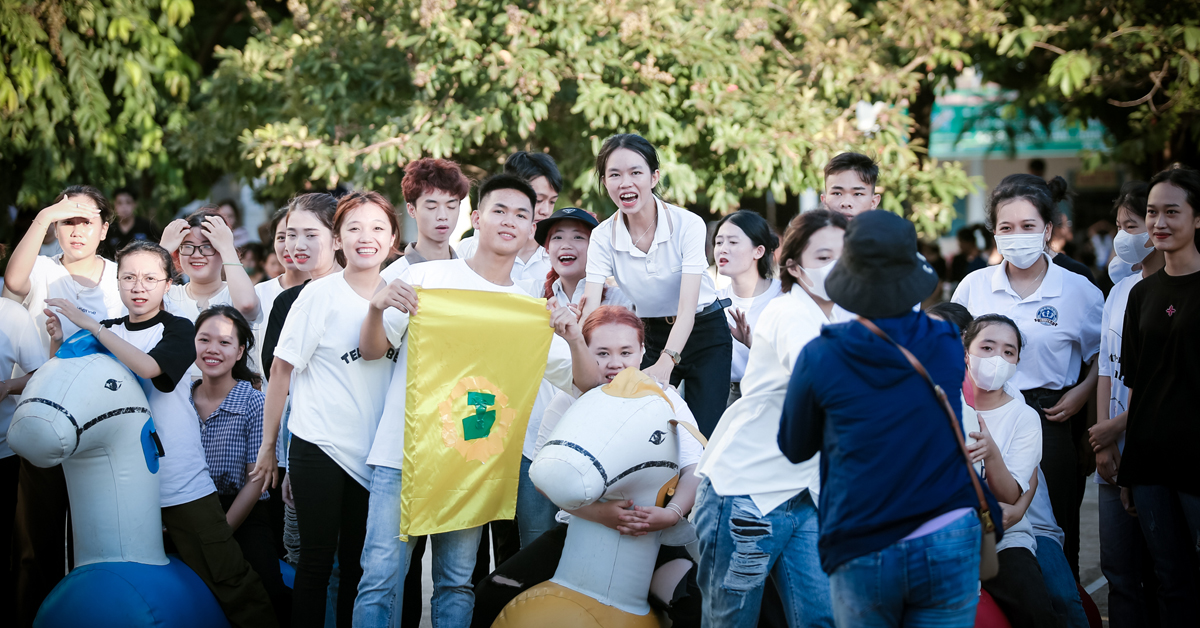 Sôi động ngày hội Tân sinh viên năm 2023