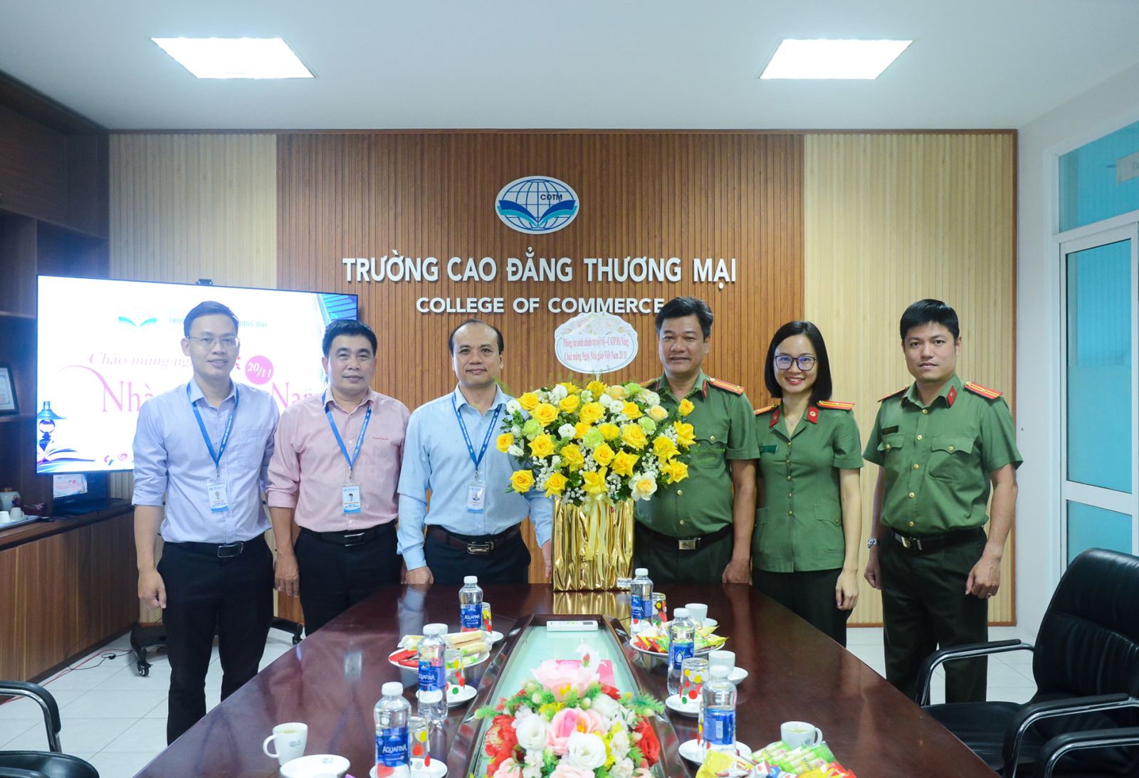 NHỮNG TÌNH CẢM TỐT ĐẸP CỦA QUÝ CƠ QUAN, DOANH NGHIỆP VÀ CÁ NHÂN DÀNH CHO NHÀ TRƯỜNG NHÂN NGÀY 20/11