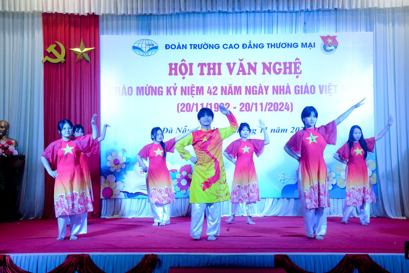 Sôi nổi hội thi văn nghệ chào mừng ngày Nhà giáo Việt Nam 20/11