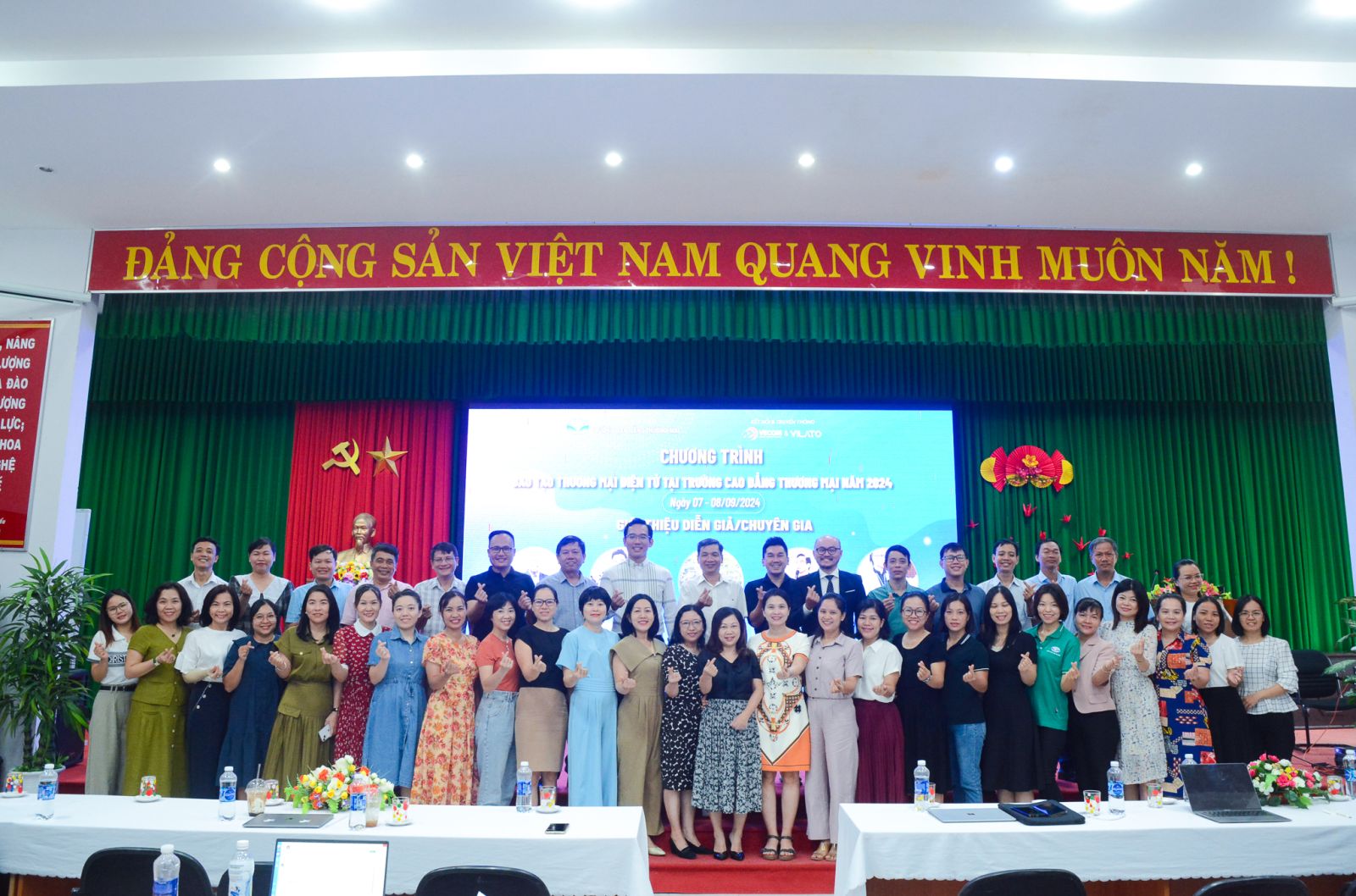 Đào tạo thương mại điện tử trong hoạt động giảng dạy tại Trường Cao đẳng Thương mại