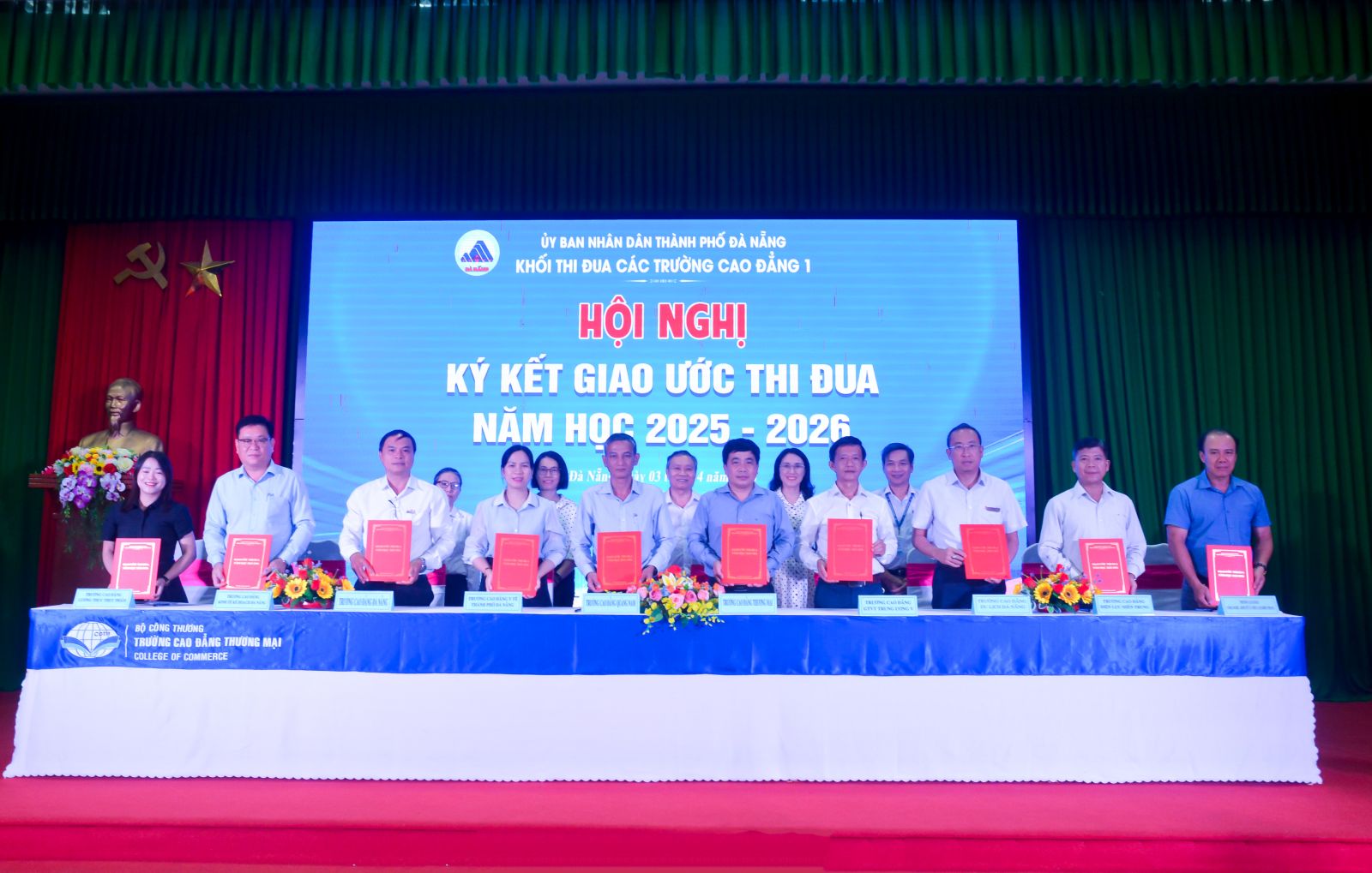 Khối thi đua các trường cao đẳng 1 thành phố Đà Nẵng ký kết giao ước thi đua