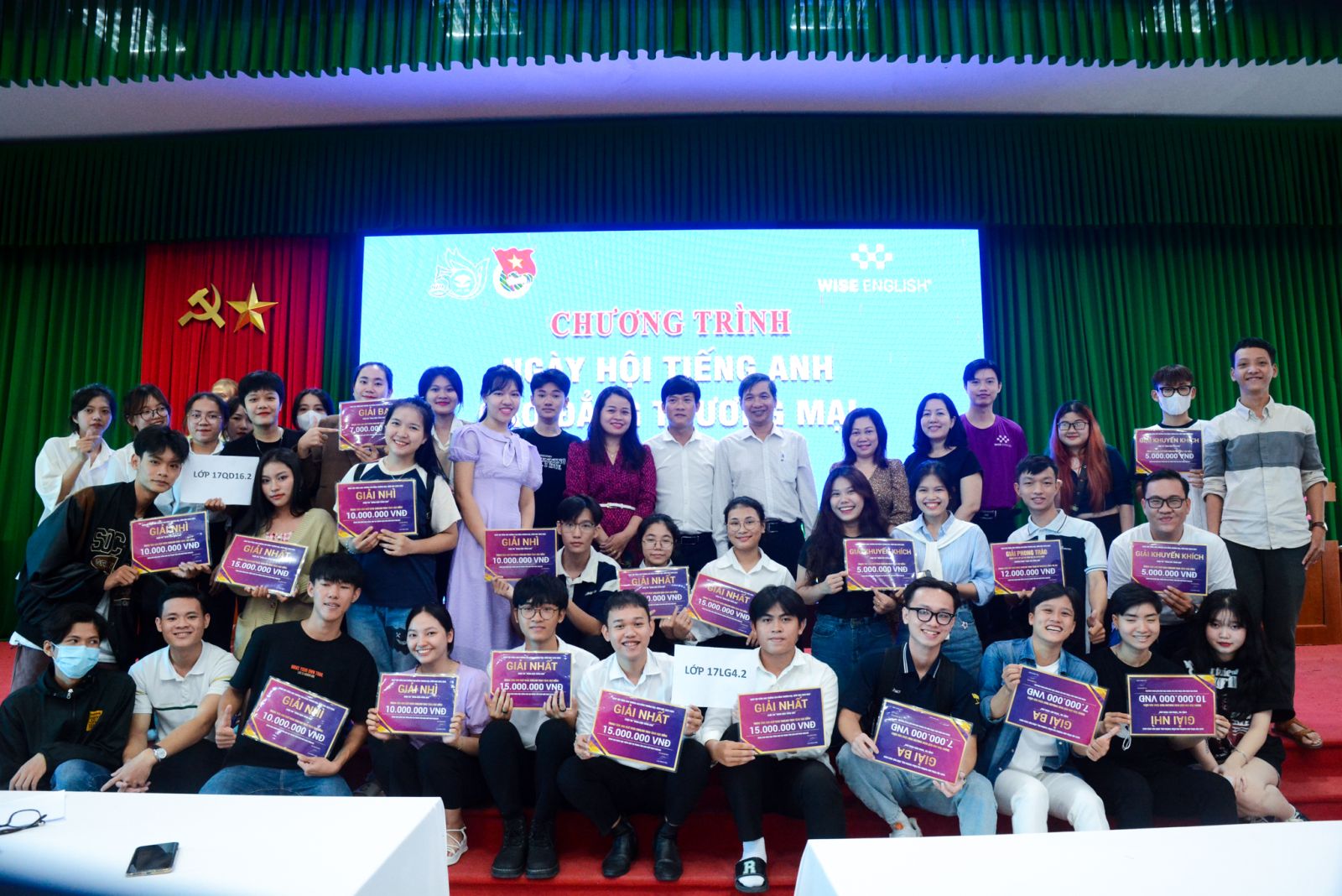 Ngày hội tiếng Anh Cao đẳng Thương mại năm học 2023-2024